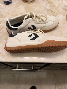 Converse White Black Gum Sole Low-Top Sneakers